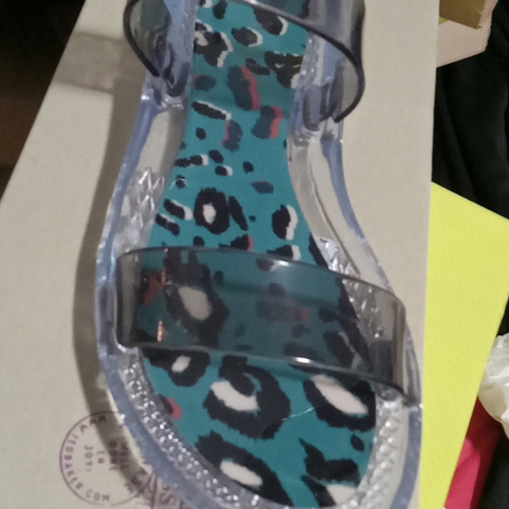 Woman sandals what women's jelly sandals